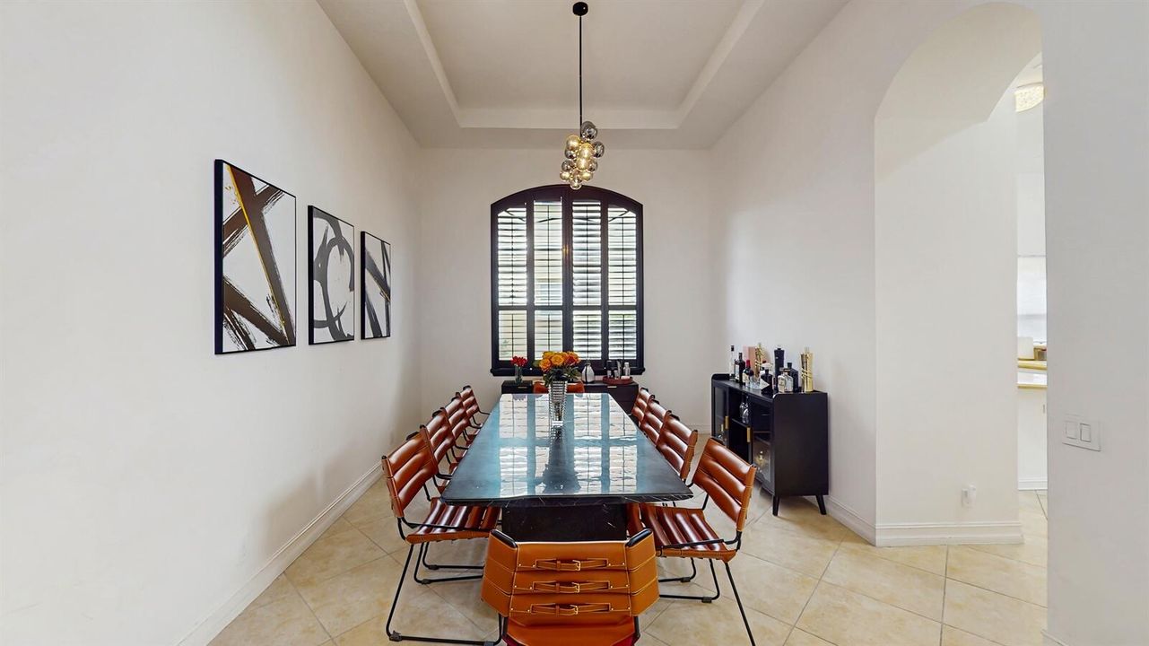 For Sale: $1,099,000 (4 beds, 4 baths, 3717 Square Feet)