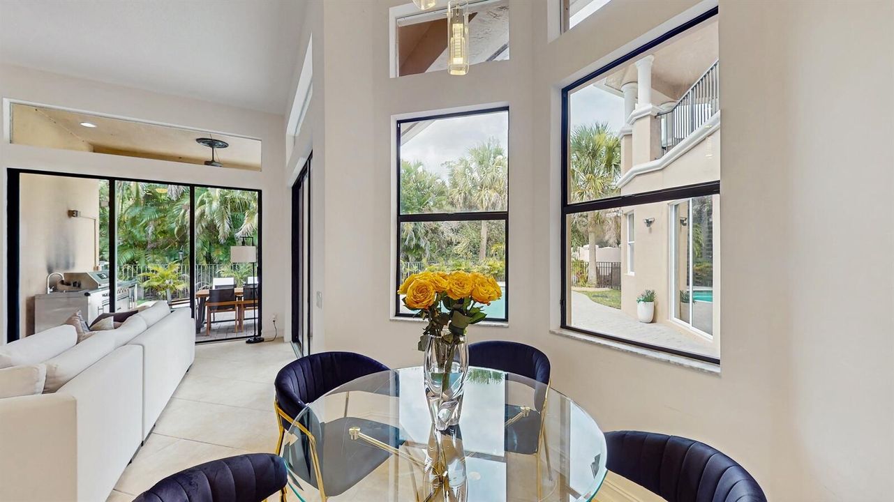 For Sale: $1,099,000 (4 beds, 4 baths, 3717 Square Feet)