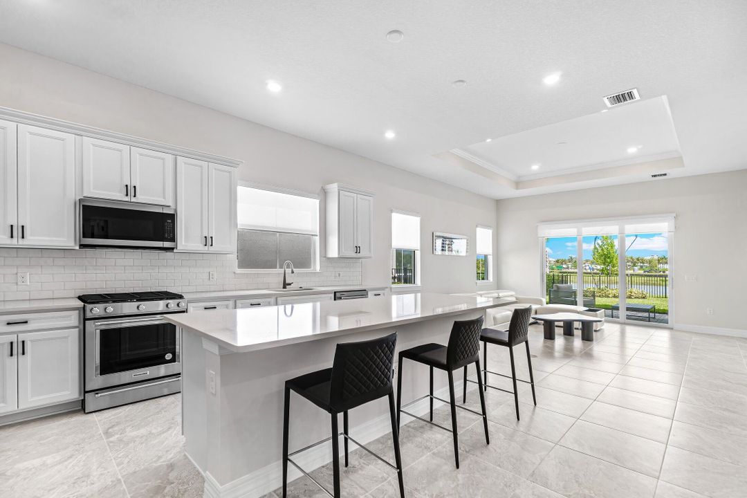 For Rent: $9,550 (3 beds, 2 baths, 2096 Square Feet)