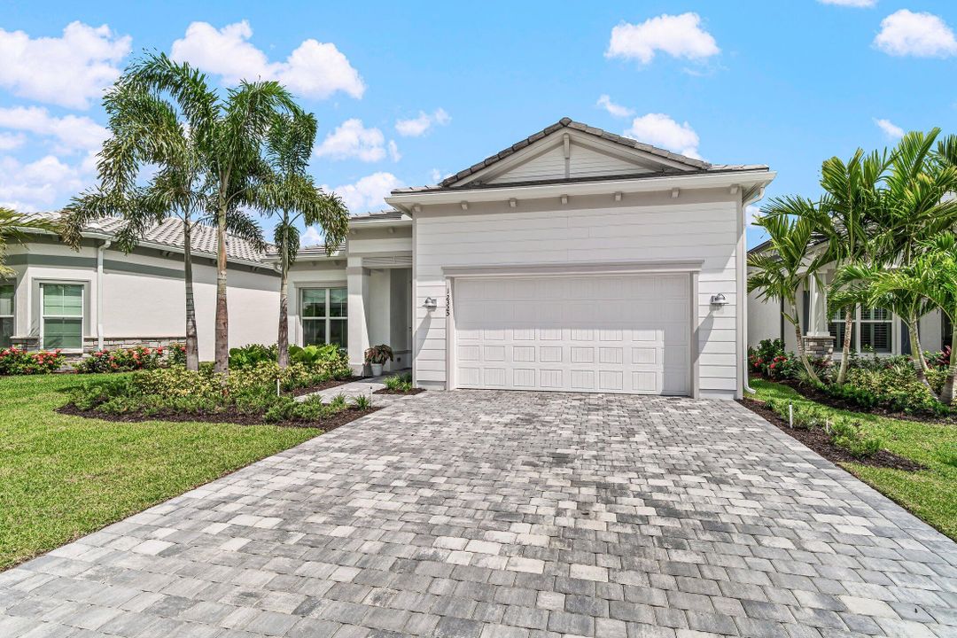 For Rent: $9,550 (3 beds, 2 baths, 2096 Square Feet)