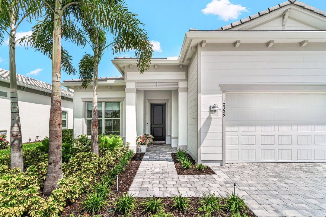 For Rent: $9,550 (3 beds, 2 baths, 2096 Square Feet)