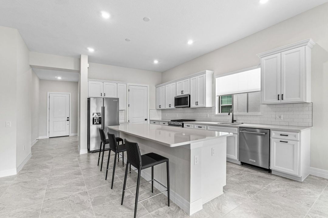 For Rent: $9,550 (3 beds, 2 baths, 2096 Square Feet)