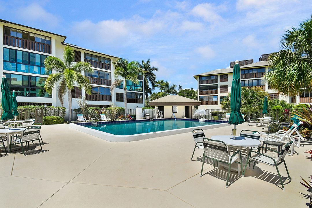 待售: $300,000 (3 贝兹, 2 浴室, 1684 平方英尺)