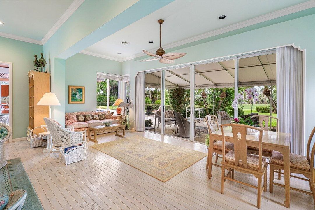 Active With Contract: $12,500,000 (7 beds, 7 baths, 5432 Square Feet)