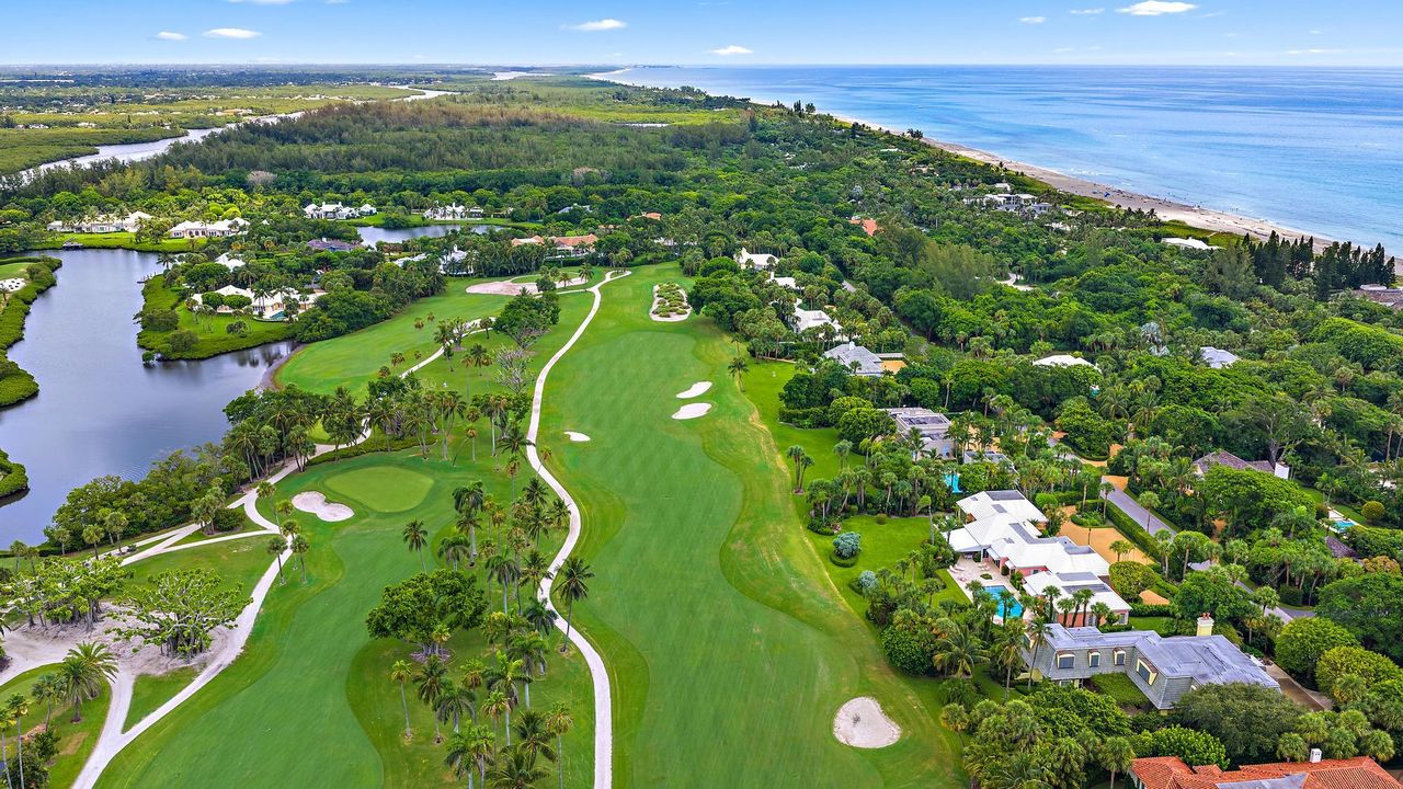 Active With Contract: $12,500,000 (7 beds, 7 baths, 5432 Square Feet)