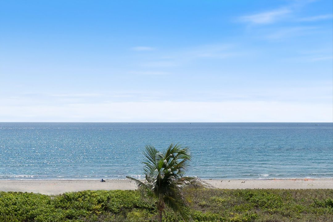 合同活跃: $1,399,000 (2 贝兹, 2 浴室, 1627 平方英尺)