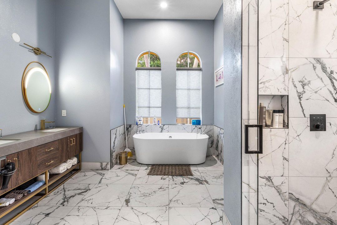 For Sale: $1,750,000 (7 beds, 5 baths, 3844 Square Feet)