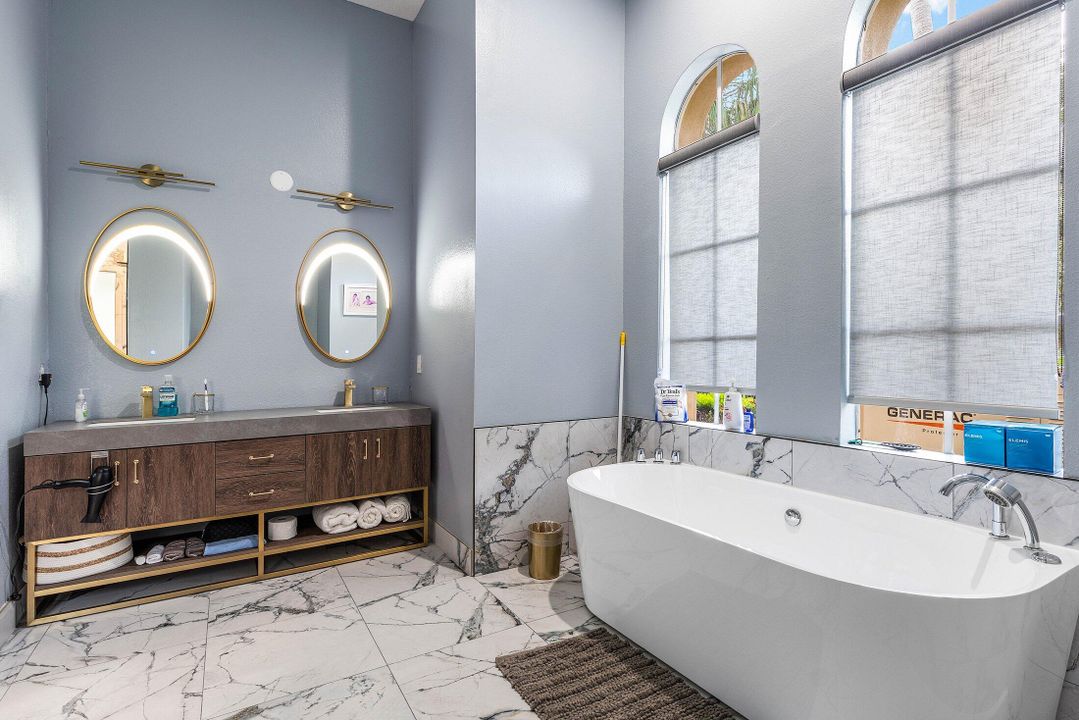 For Sale: $1,750,000 (7 beds, 5 baths, 3844 Square Feet)