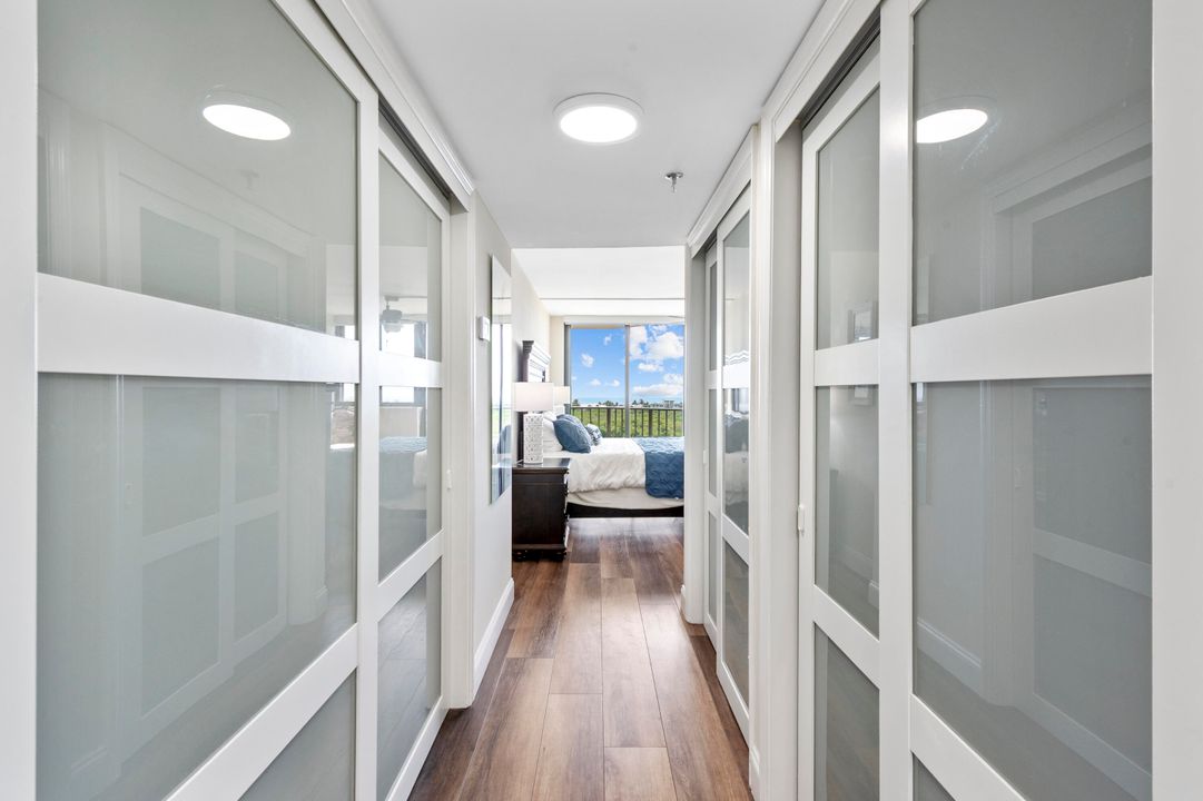 合同活跃: $8,000 (2 贝兹, 2 浴室, 1385 平方英尺)