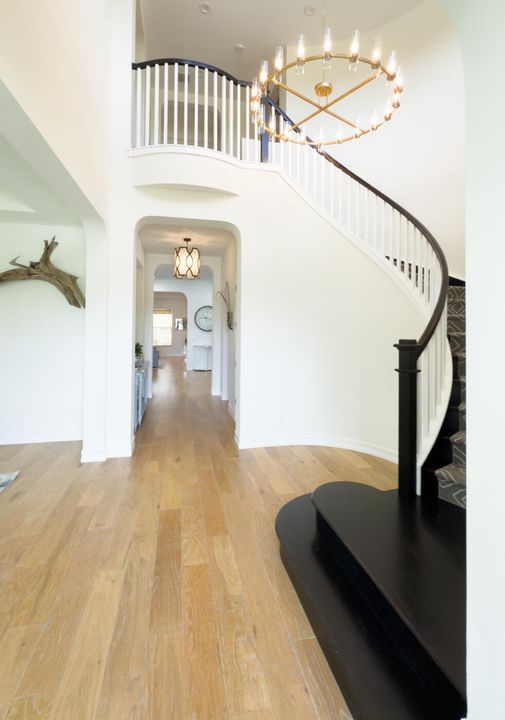 For Sale: $4,399,000 (6 beds, 5 baths, 5226 Square Feet)