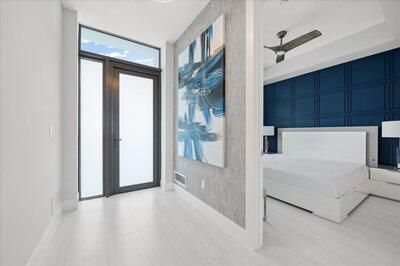 For Sale: $779,000 (3 beds, 3 baths, 1921 Square Feet)