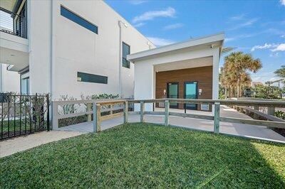 For Sale: $779,000 (3 beds, 3 baths, 1921 Square Feet)