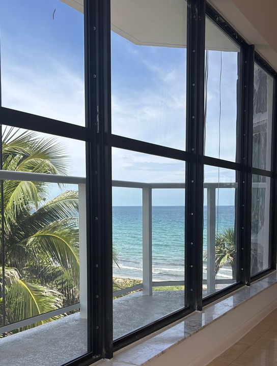 For Sale: $1,399,000 (3 beds, 3 baths, 2650 Square Feet)