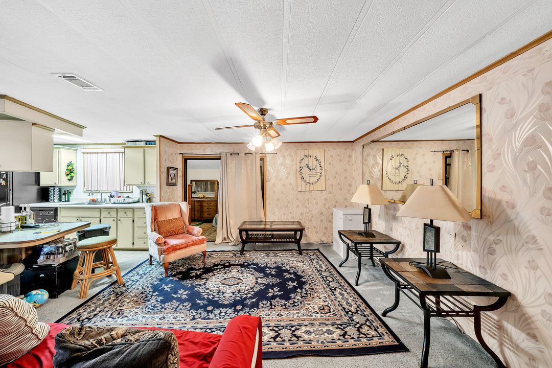 En Venta: $125,000 (3 camas, 2 baños, 1592 Pies cuadrados)