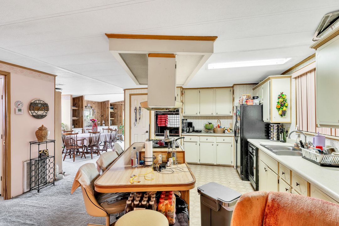 En Venta: $125,000 (3 camas, 2 baños, 1592 Pies cuadrados)