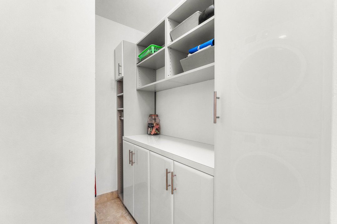 Active With Contract: $6,000 (2 beds, 2 baths, 1310 Square Feet)