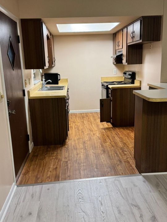 En Renta: $1,700 (3 camas, 2 baños, 1127 Pies cuadrados)