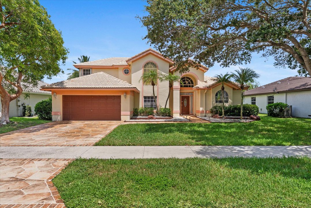 Active With Contract: $775,000 (4 beds, 3 baths, 2241 Square Feet)