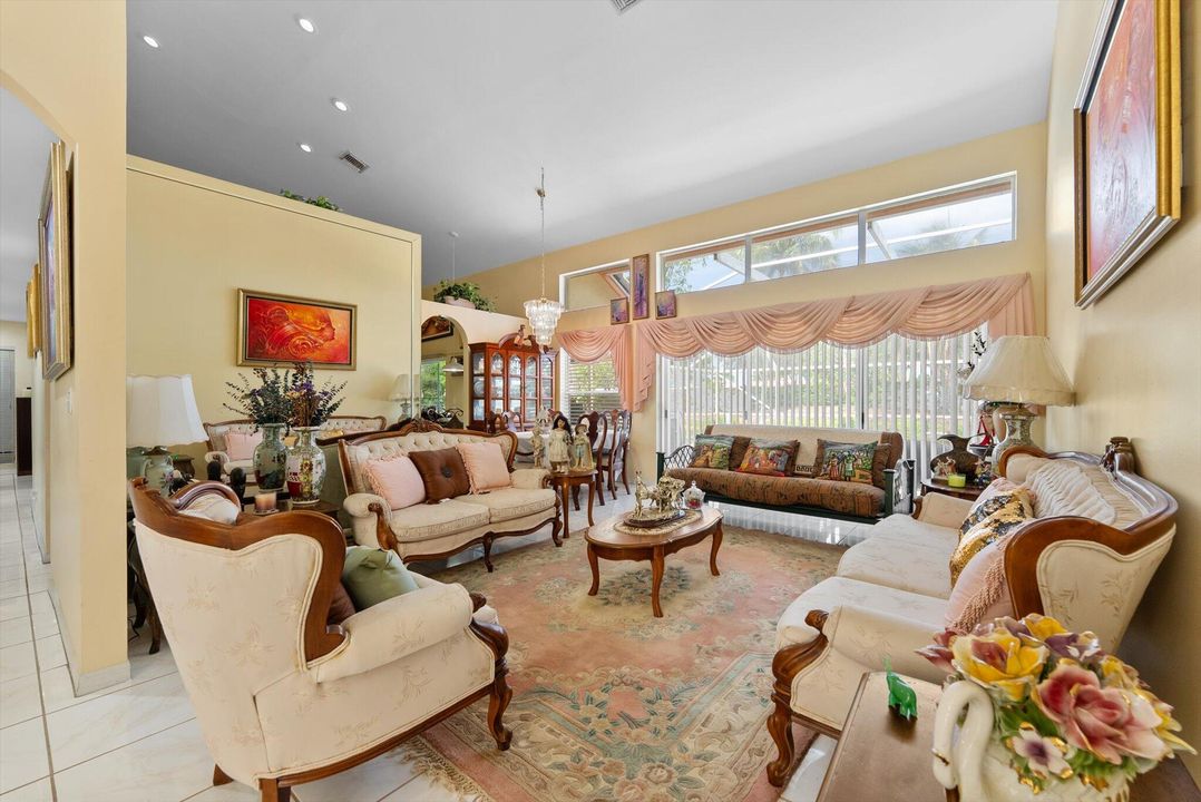 Active With Contract: $775,000 (4 beds, 3 baths, 2241 Square Feet)