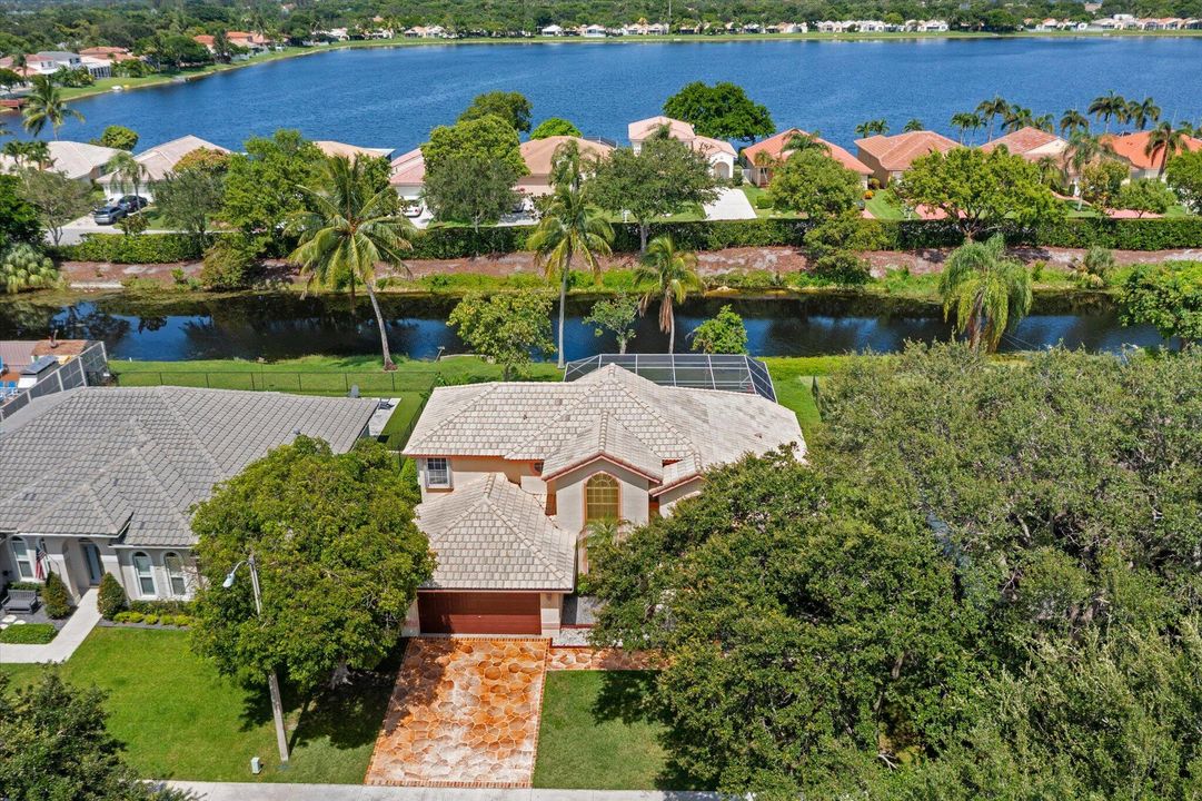 Active With Contract: $775,000 (4 beds, 3 baths, 2241 Square Feet)