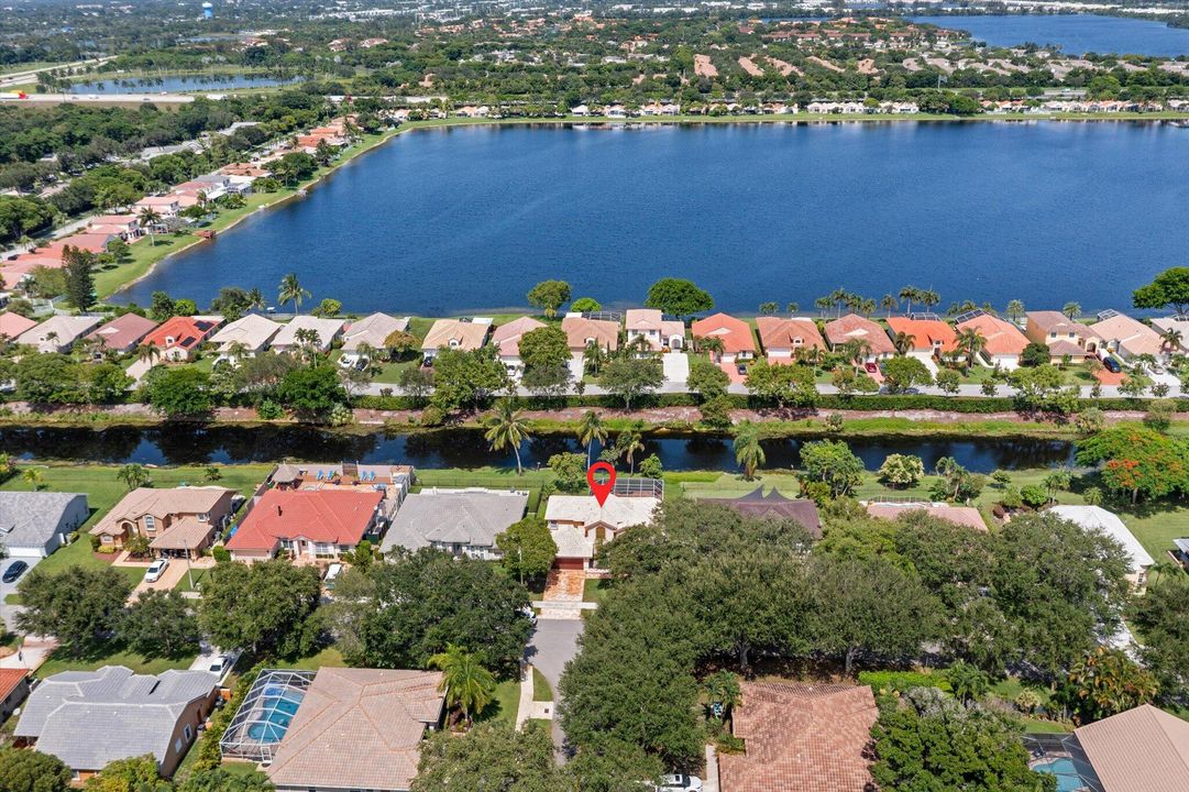 Active With Contract: $775,000 (4 beds, 3 baths, 2241 Square Feet)