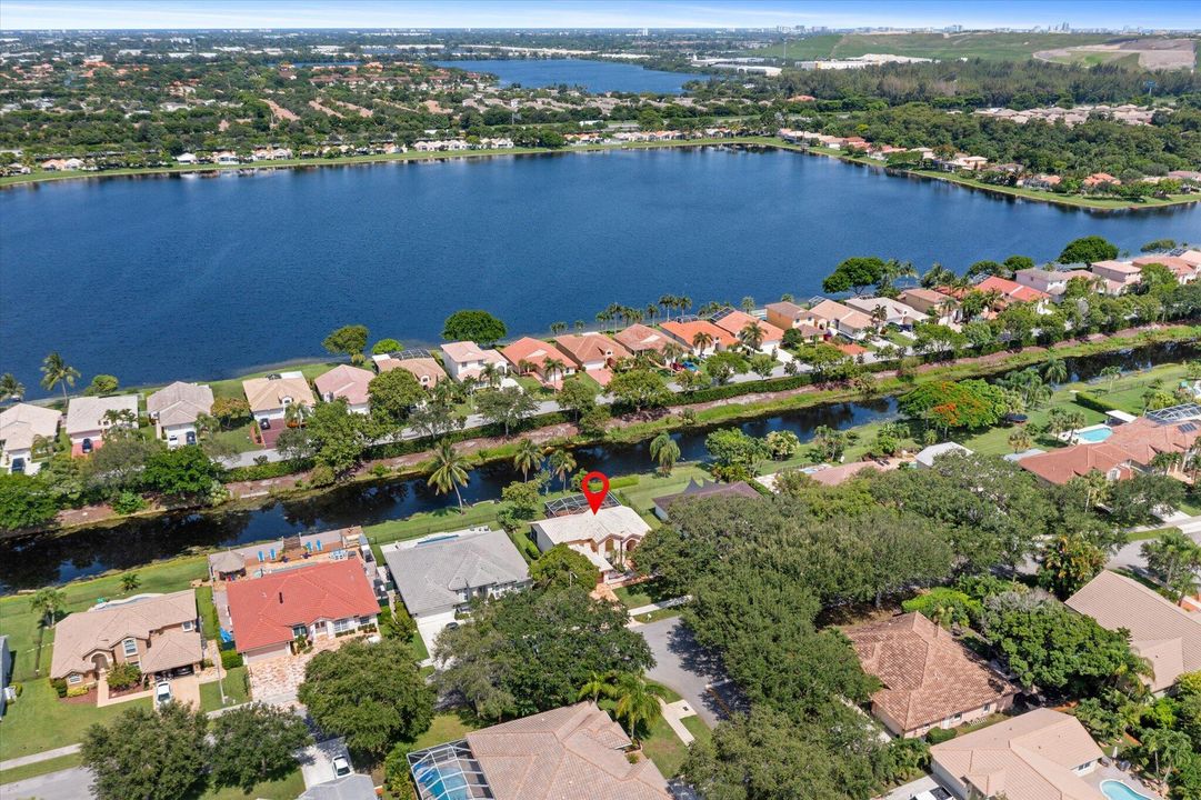 Active With Contract: $775,000 (4 beds, 3 baths, 2241 Square Feet)