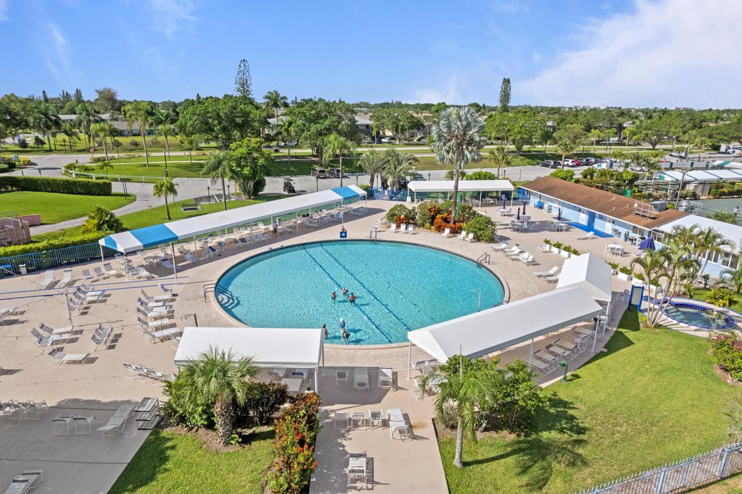 В аренду: $5,000 (4 спален, 3 ванн, 2500 Квадратных фут)