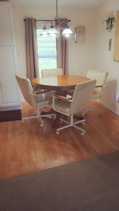 待售: $170,000 (2 贝兹, 2 浴室, 1000 平方英尺)