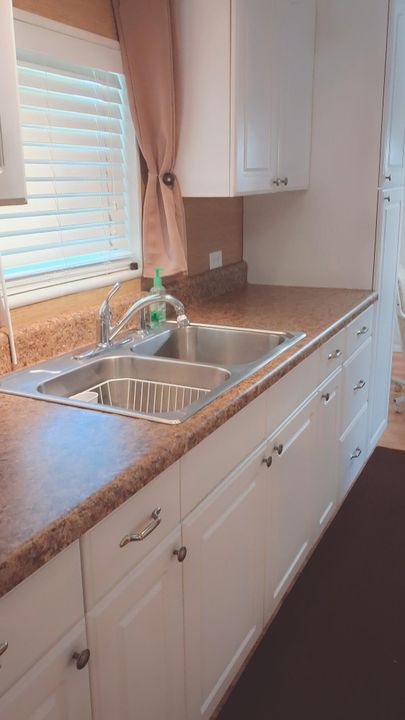 待售: $170,000 (2 贝兹, 2 浴室, 1000 平方英尺)