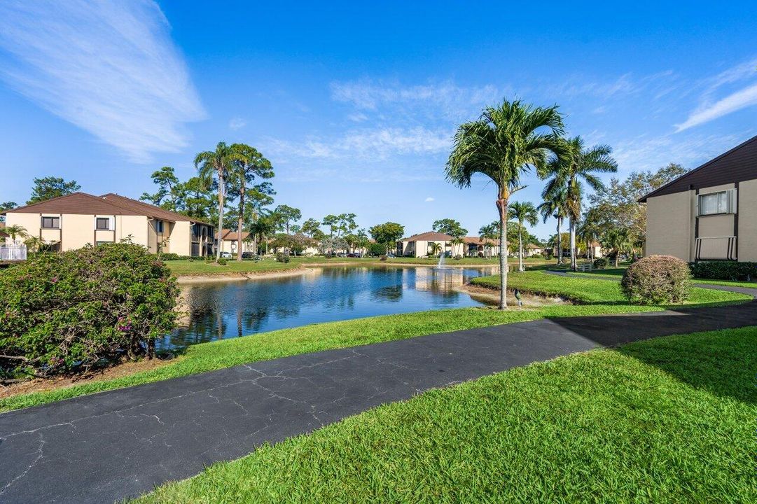 Active With Contract: $99,800 (1 beds, 1 baths, 639 Square Feet)