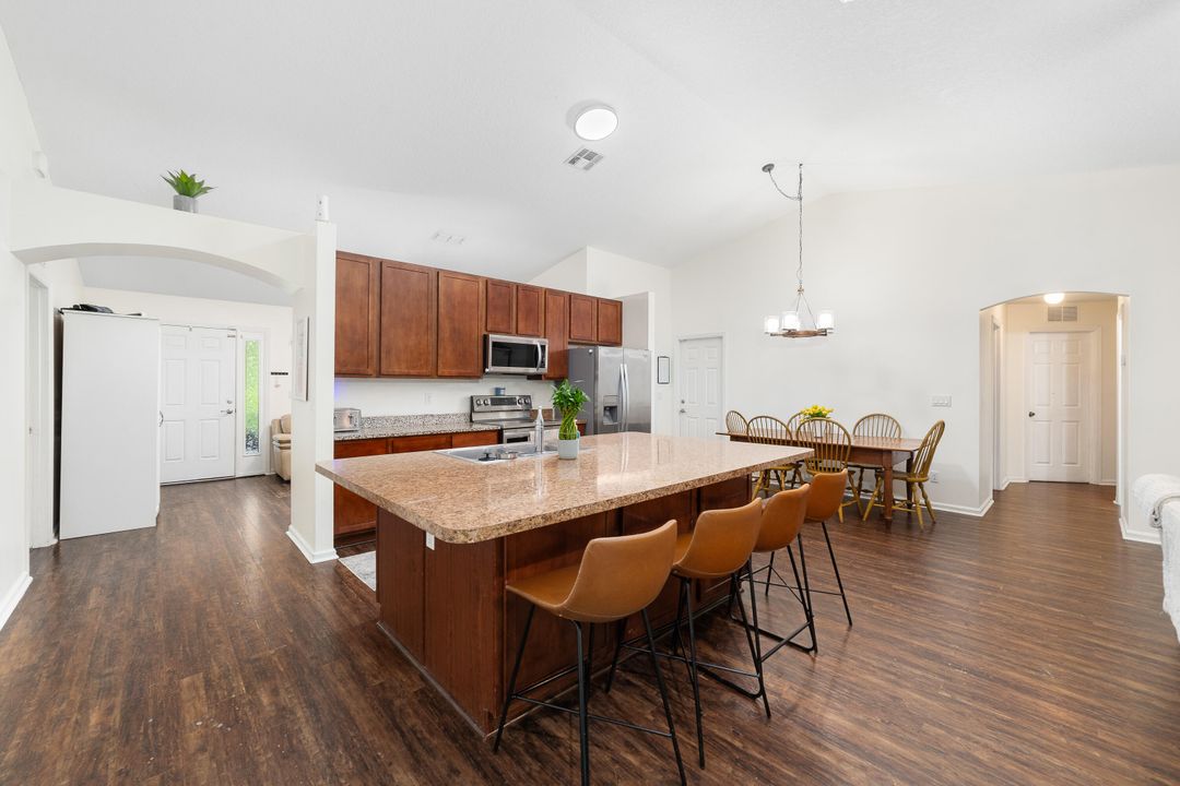 For Sale: $520,000 (3 beds, 2 baths, 2180 Square Feet)