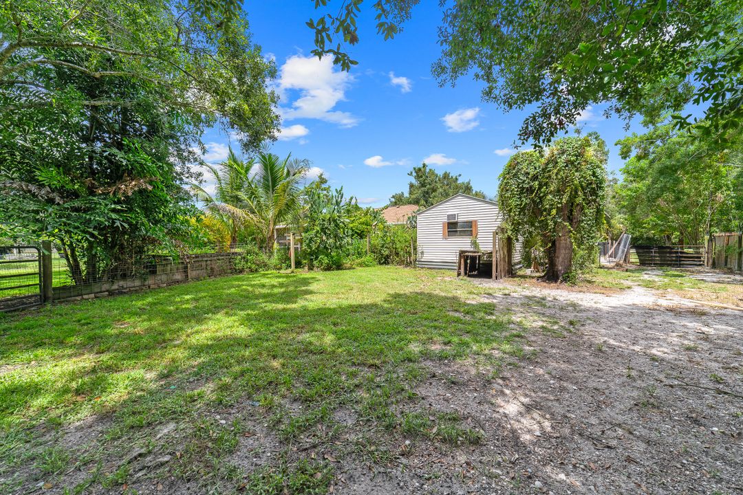 For Sale: $520,000 (3 beds, 2 baths, 2180 Square Feet)