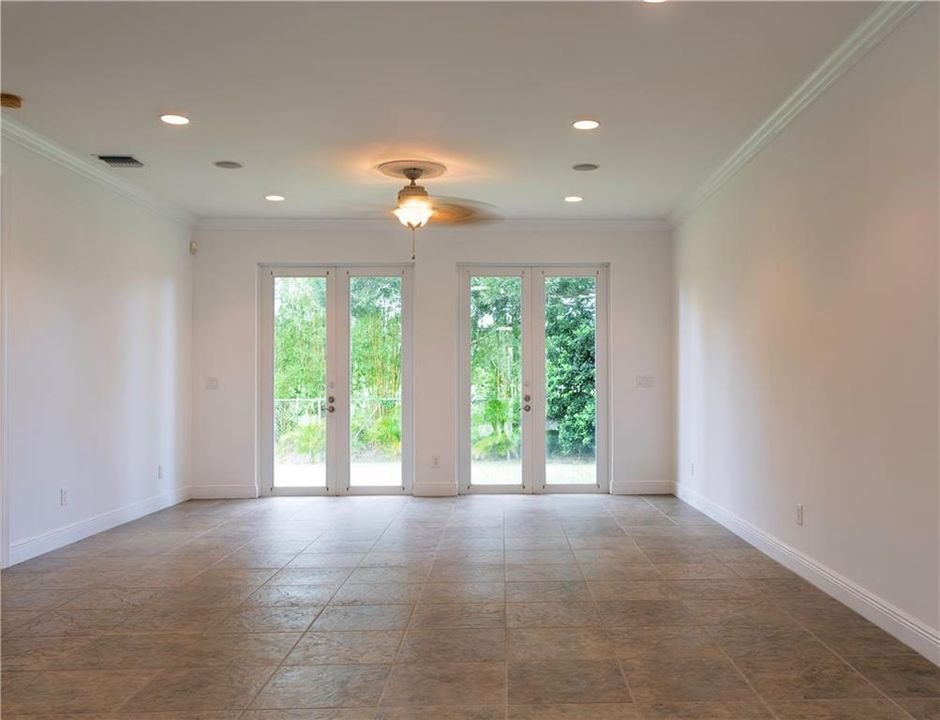 Active With Contract: $730,000 (4 beds, 3 baths, 2669 Square Feet)