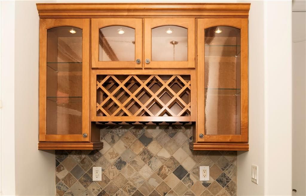 Active With Contract: $730,000 (4 beds, 3 baths, 2669 Square Feet)