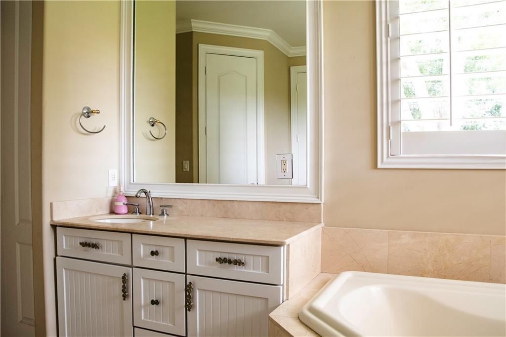 Active With Contract: $730,000 (4 beds, 3 baths, 2669 Square Feet)