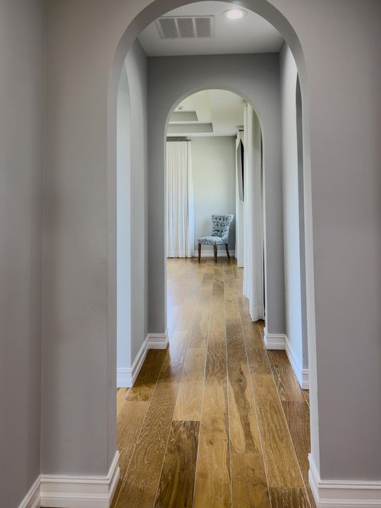 For Sale: $4,399,000 (6 beds, 5 baths, 5226 Square Feet)