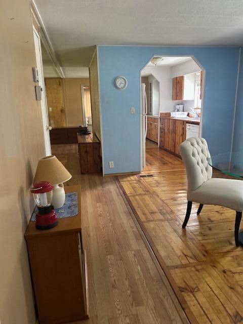 For Sale: $34,500 (2 beds, 2 baths, 1416 Square Feet)