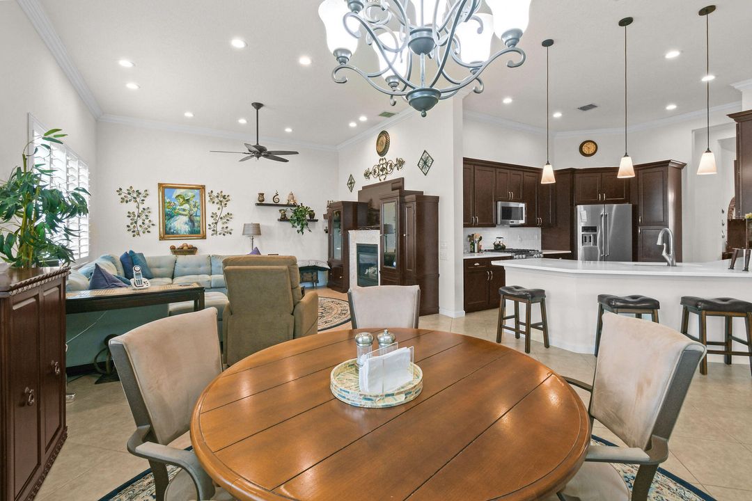 Active With Contract: $499,000 (3 beds, 2 baths, 2545 Square Feet)
