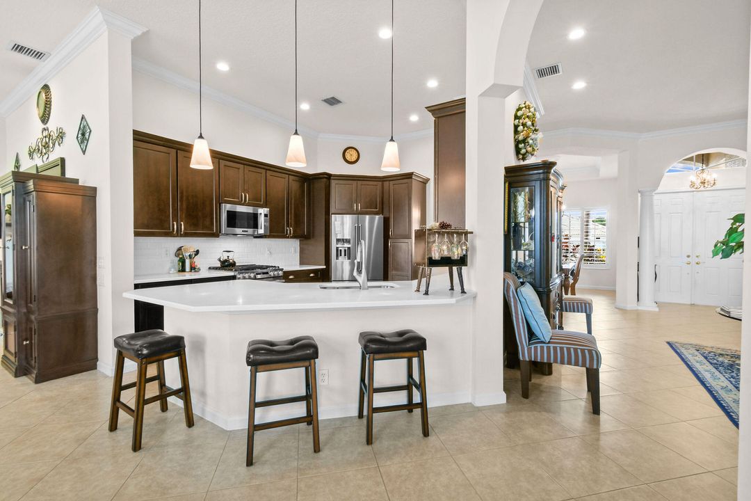 Active With Contract: $499,000 (3 beds, 2 baths, 2545 Square Feet)