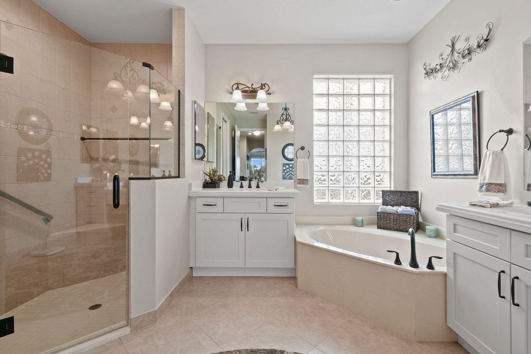 Active With Contract: $499,000 (3 beds, 2 baths, 2545 Square Feet)