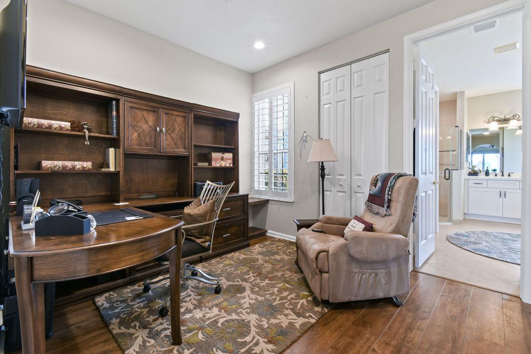 Active With Contract: $499,000 (3 beds, 2 baths, 2545 Square Feet)