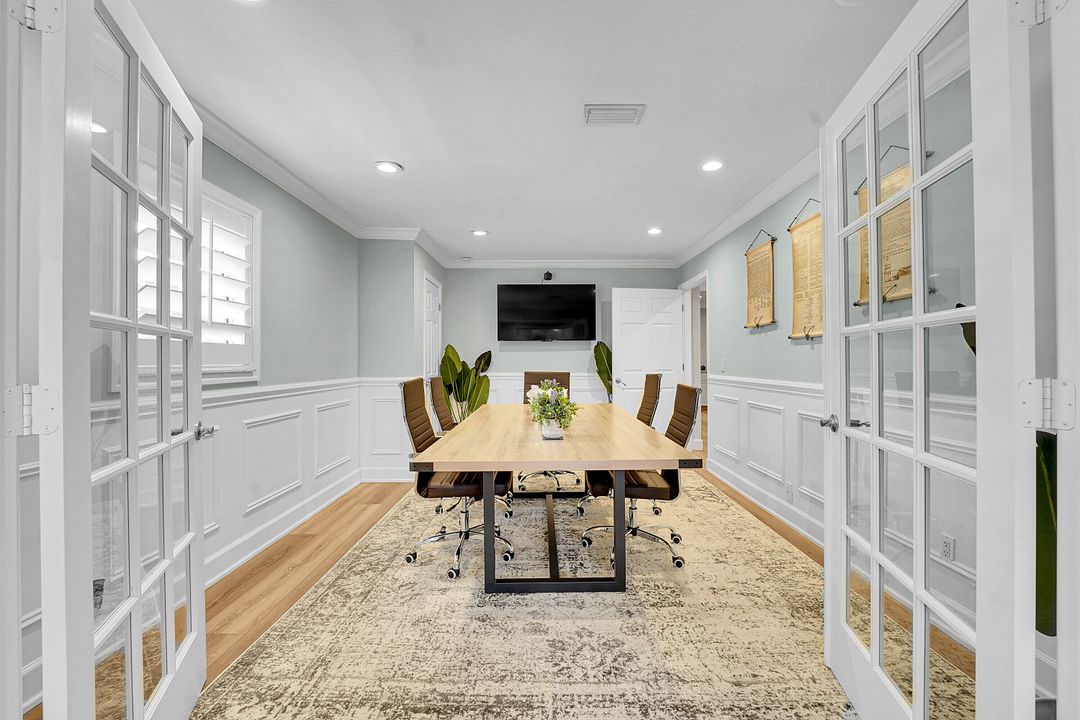 待售: $1,299,000 (0 贝兹, 0 浴室, 2184 平方英尺)