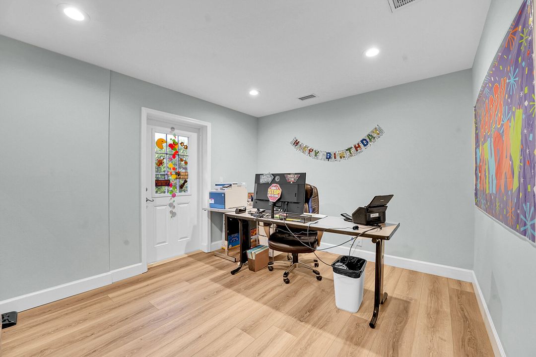 待售: $1,299,000 (0 贝兹, 0 浴室, 2184 平方英尺)