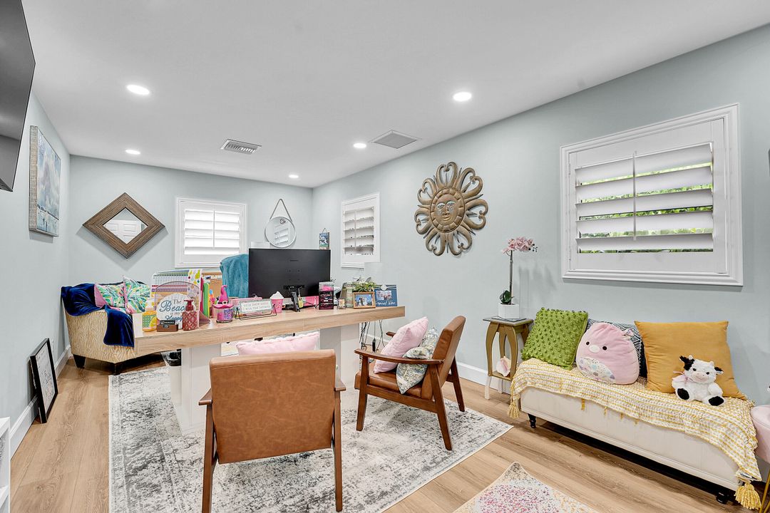 待售: $1,299,000 (0 贝兹, 0 浴室, 2184 平方英尺)