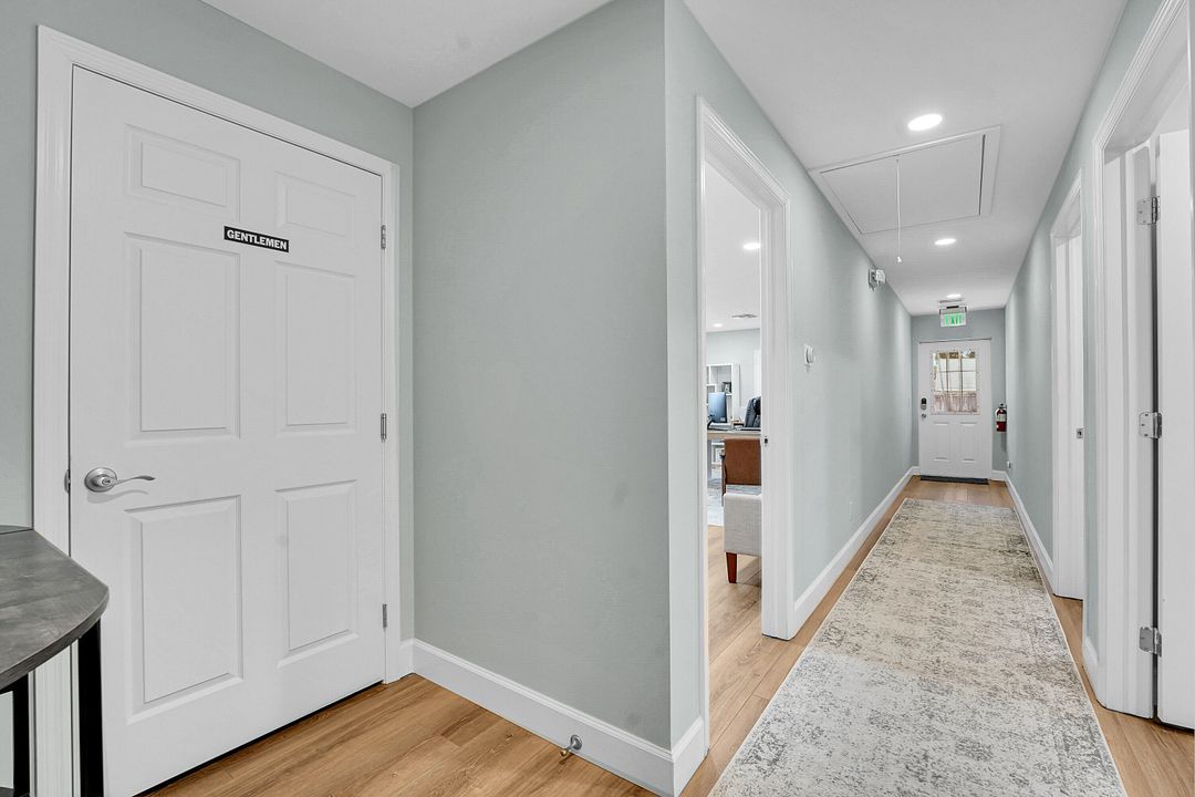 待售: $1,299,000 (0 贝兹, 0 浴室, 2184 平方英尺)