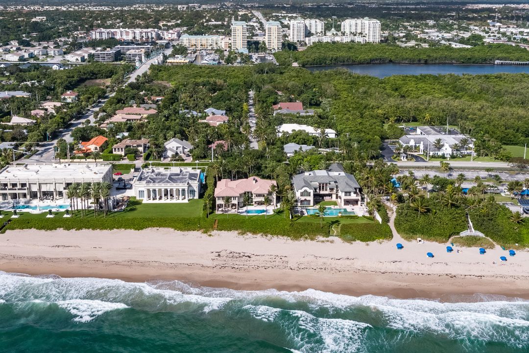 En Renta: $60,000 (6 camas, 6 baños, 7959 Pies cuadrados)