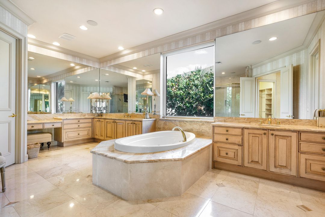 En Renta: $60,000 (6 camas, 6 baños, 7959 Pies cuadrados)