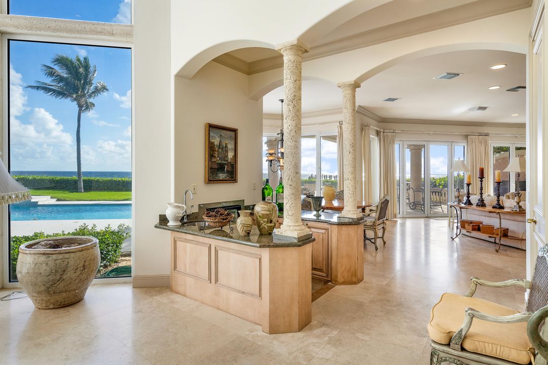 En Renta: $60,000 (6 camas, 6 baños, 7959 Pies cuadrados)