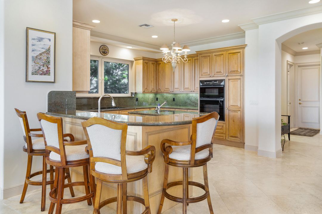 En Renta: $60,000 (6 camas, 6 baños, 7959 Pies cuadrados)