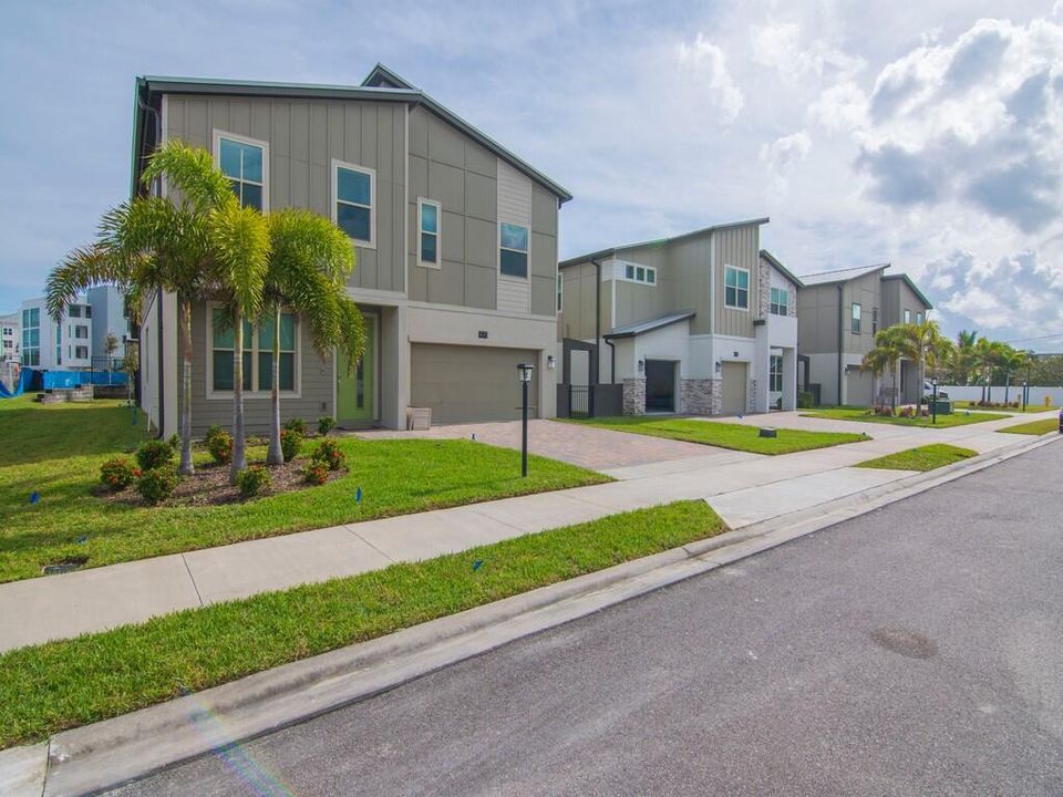 待售: $939,000 (4 贝兹, 5 浴室, 3189 平方英尺)